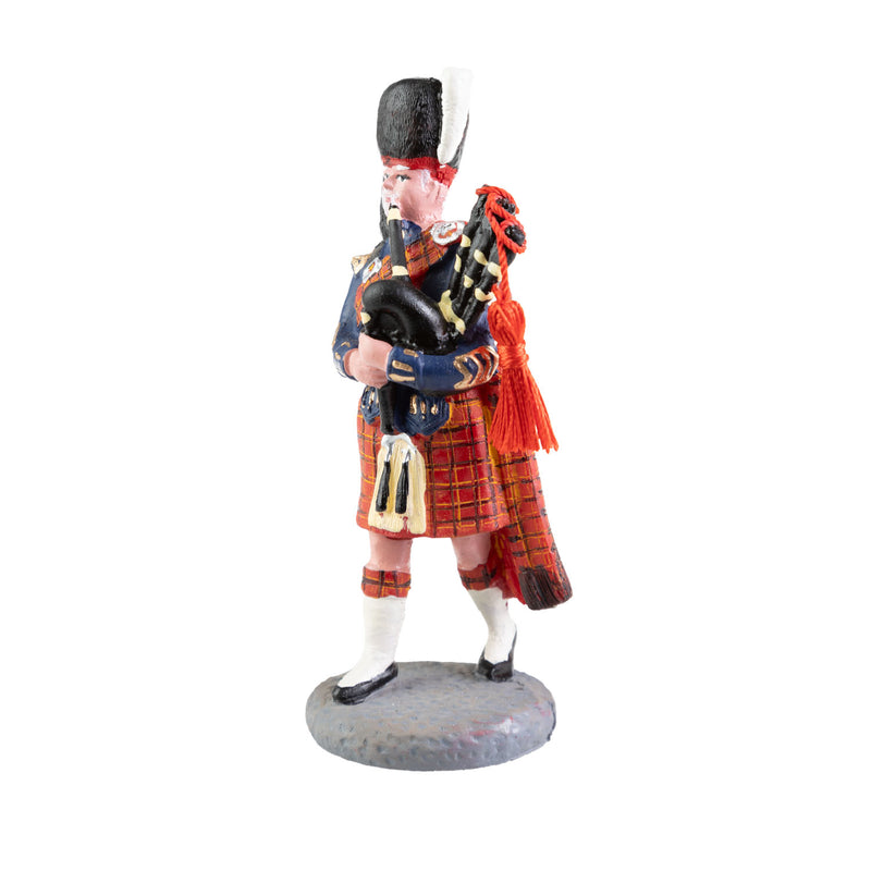 Scots Piper Resin Figure 12Cm