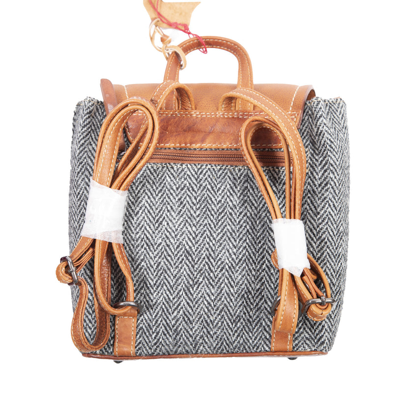 Ladies Ht Small Leather Backpack Tan & Brown Herringbone / Black