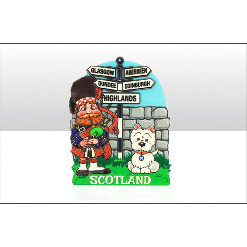 Hamish Macpiper & Signpost Magnet