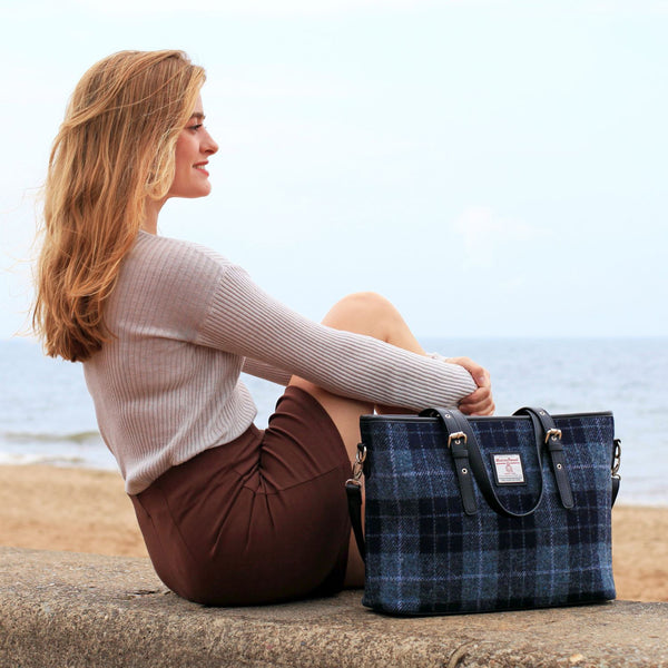 Spey Harris Tweed Tote Bag Grey/Black Tartan